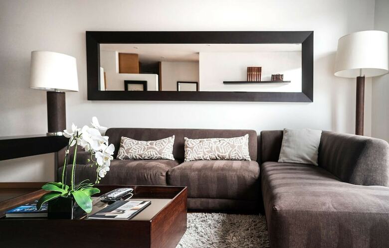 Aparthotel 93 Luxury Suites & Residences