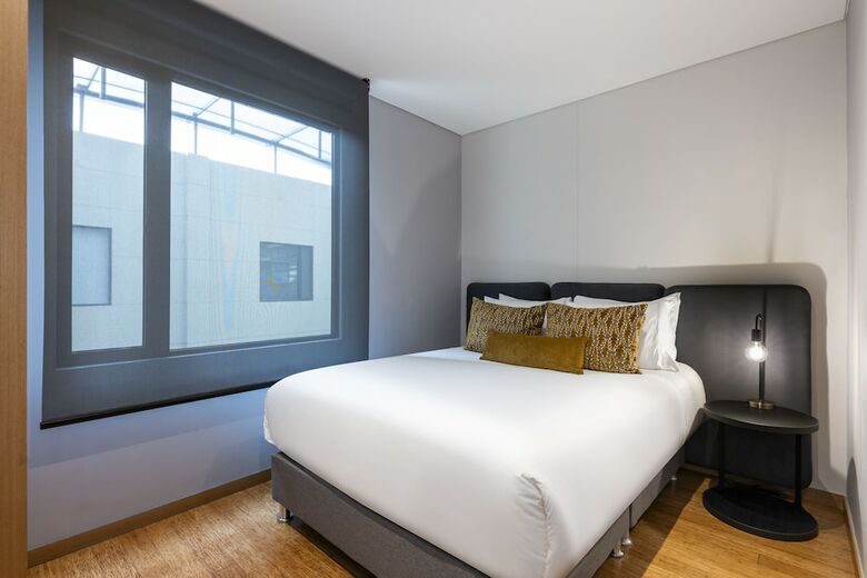 Aparthotel 93 Luxury Suites & Residences