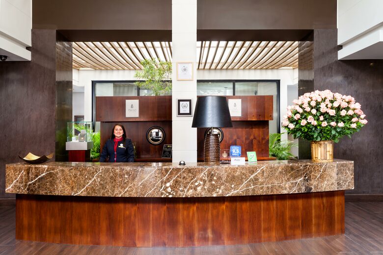 Aparthotel 93 Luxury Suites & Residences