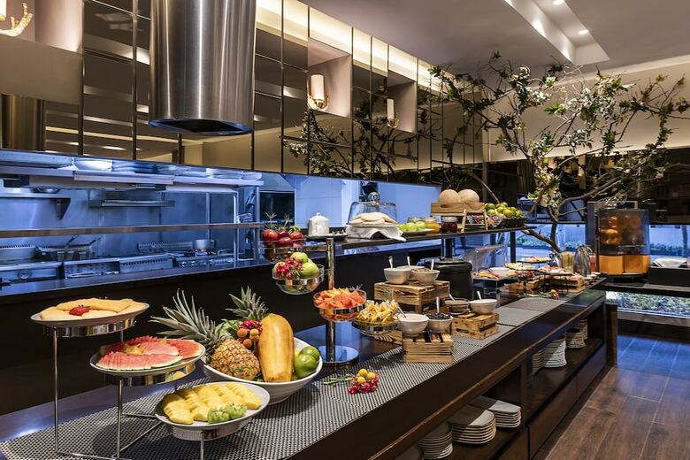 Aparthotel 93 Luxury Suites & Residences