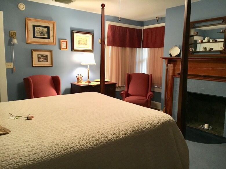 Bed & Breakfast Thurston House