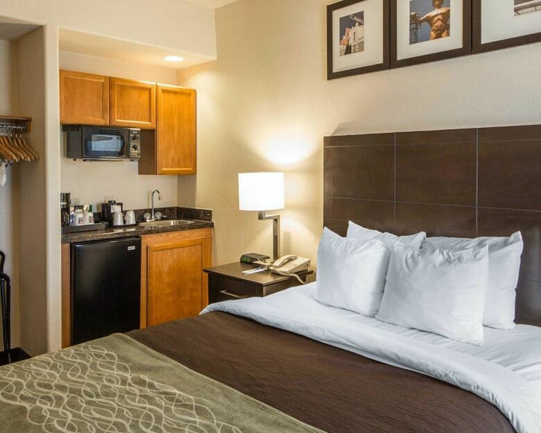 Hotel Quality Inn Tulsa-downtown West