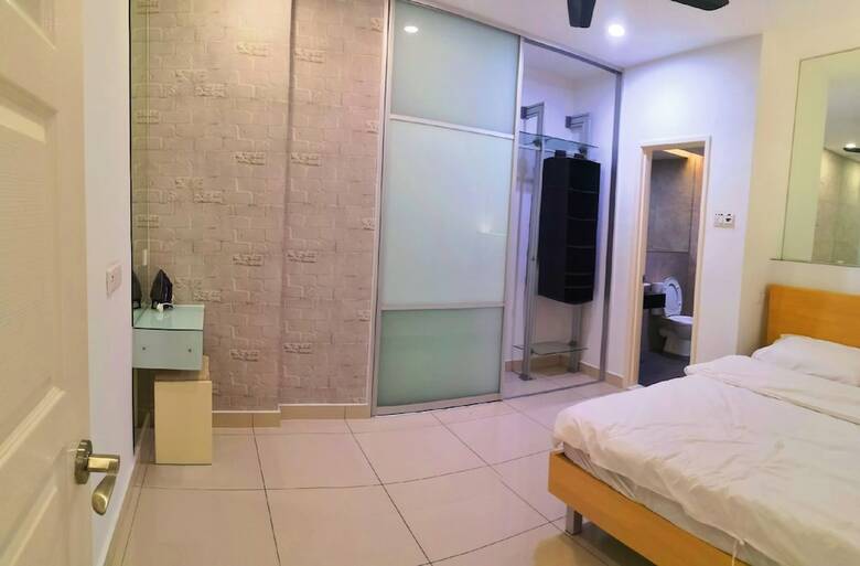 Sky Hive Cozy Apartment Suite, Georgetown