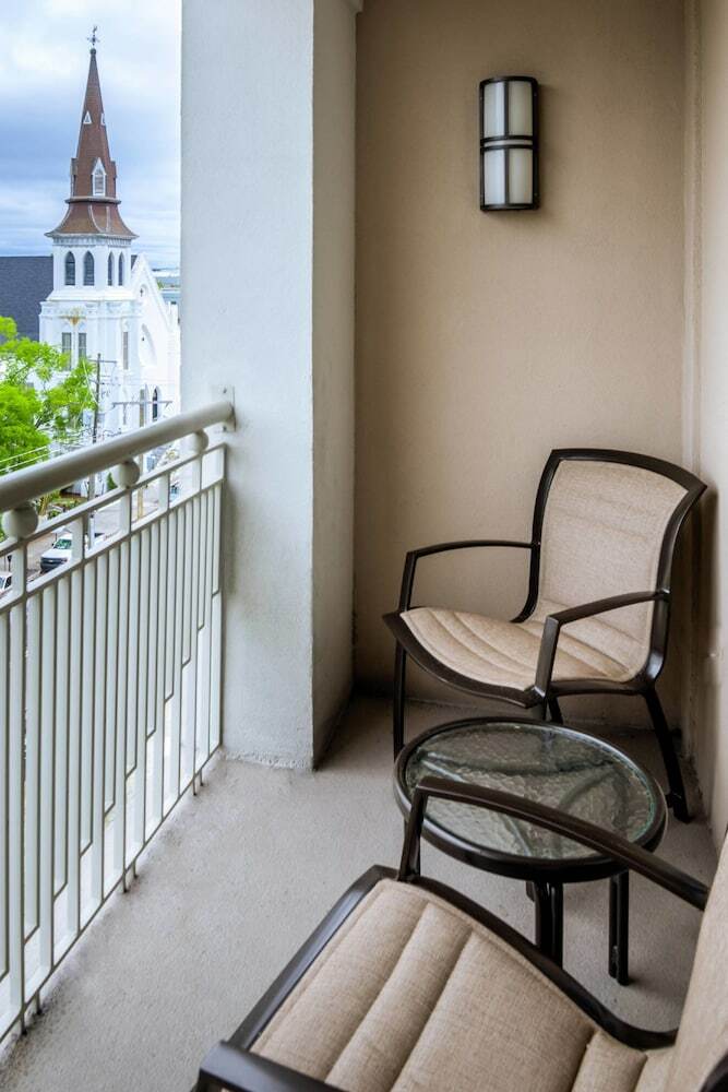 Hotel Courtyard Charleston Historic District