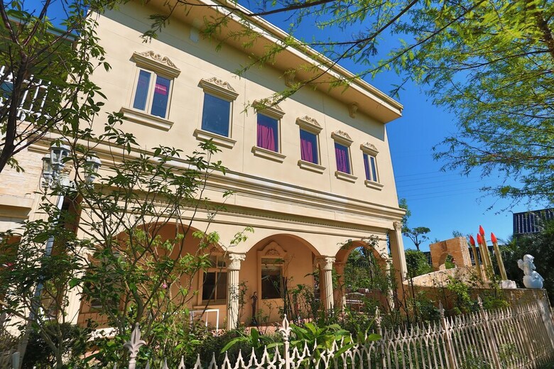 Bed & Breakfast My Dream Castle