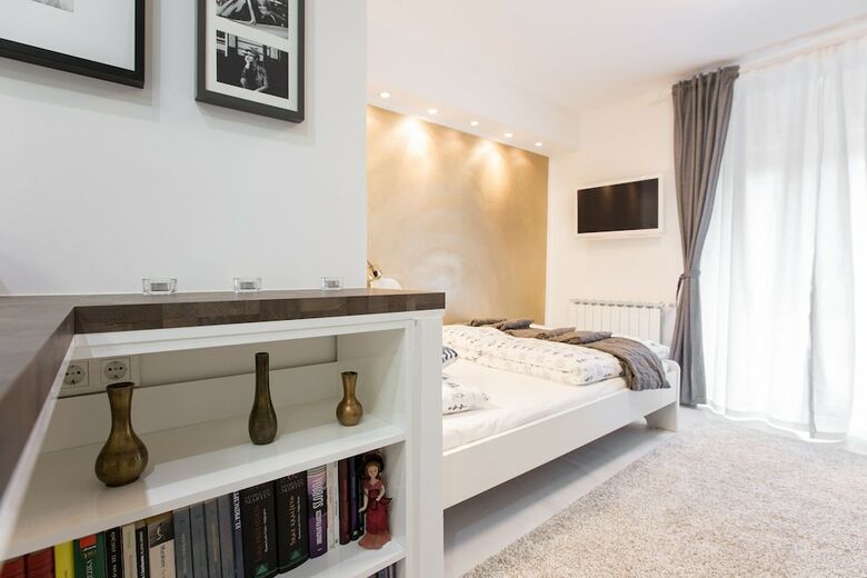 Apartamentos Witty Please & Bardot