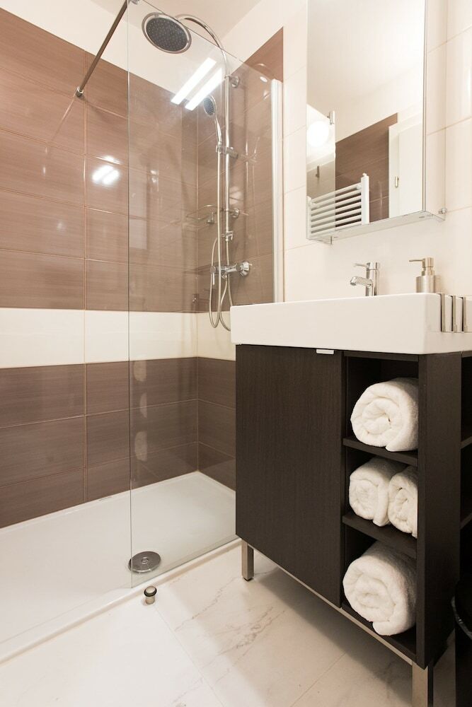 Apartamentos Witty Please & Bardot