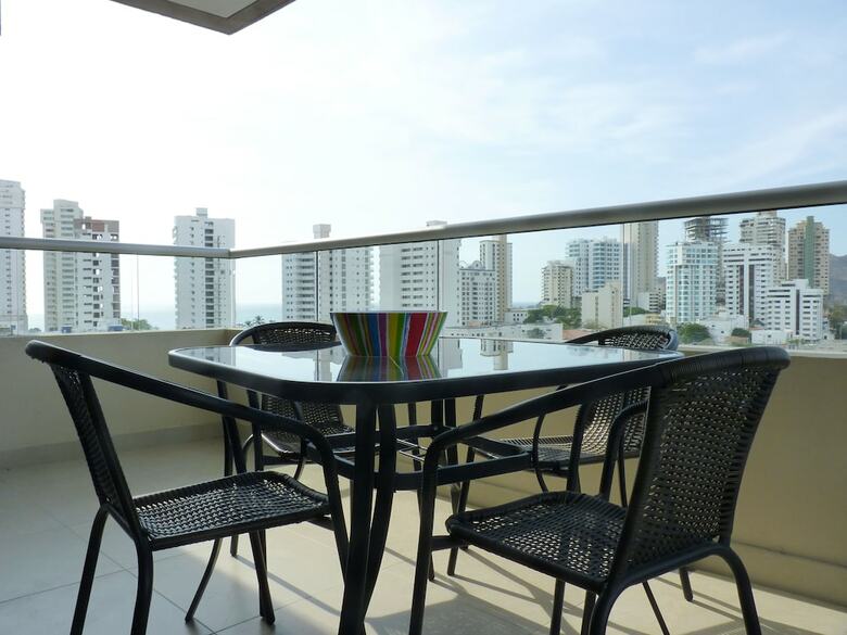 Apartamentos Sea View  Swimming Pool & Jacuzzis