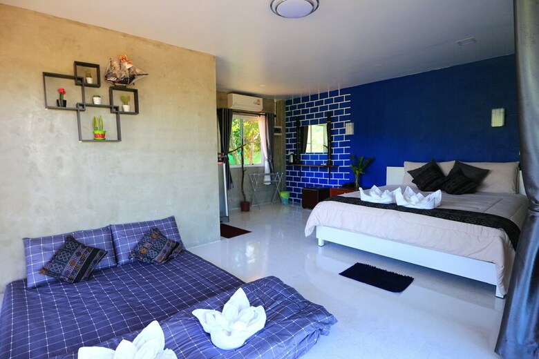 Hotel Bee Bee Home