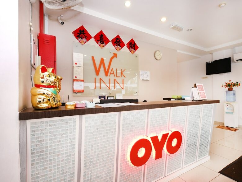 Oyo 582 Hotel Walk Inn