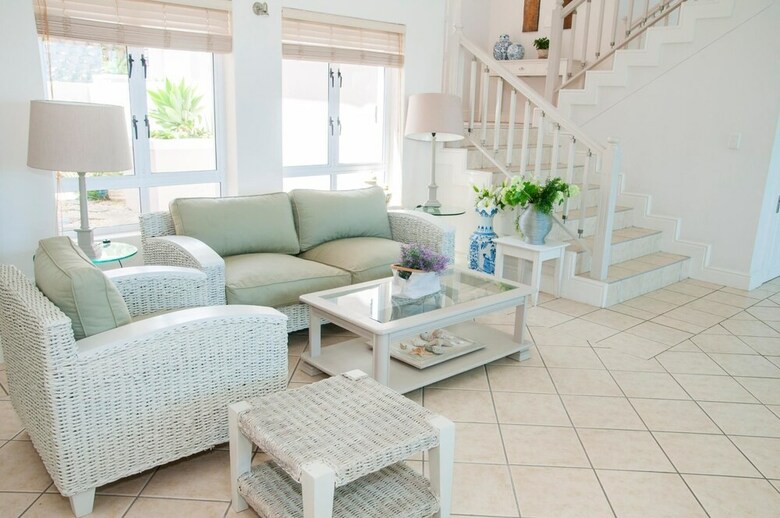 Villa 8 Sheerline