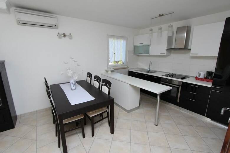 Apartments Dujmovic
