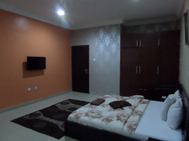 Hotel Alheri Suites