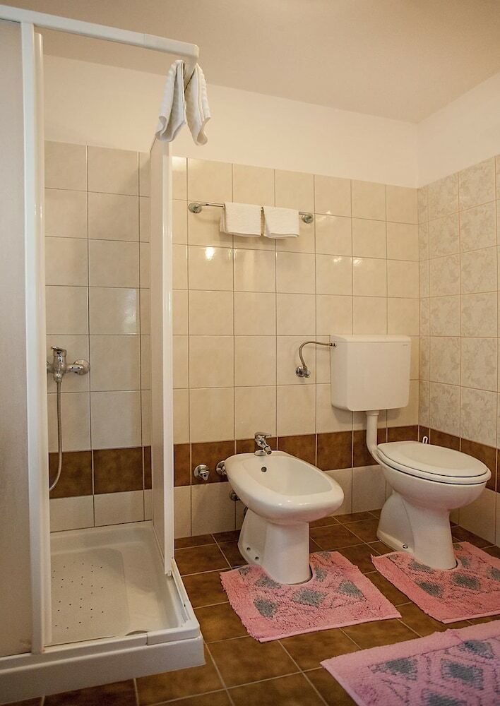 Apartments Cademia