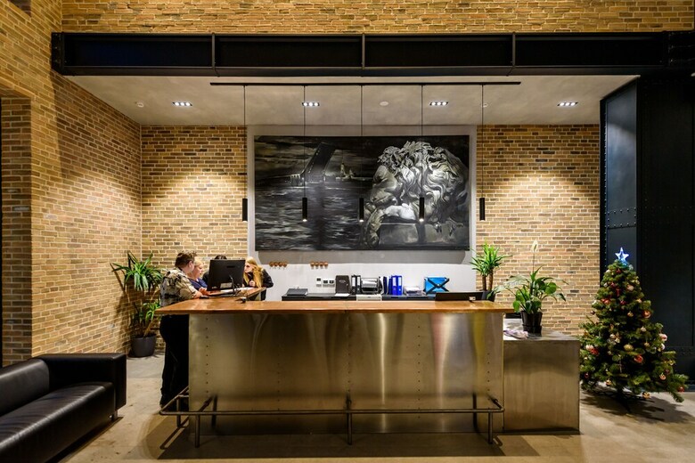 Docklands Apart Hotel