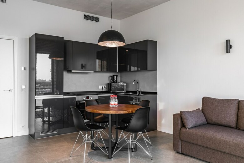 Docklands Apart Hotel