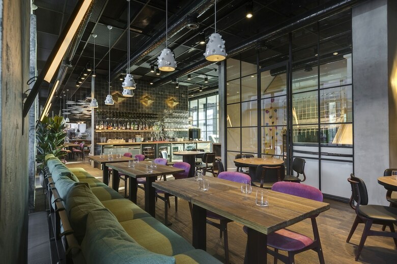 Docklands Apart Hotel
