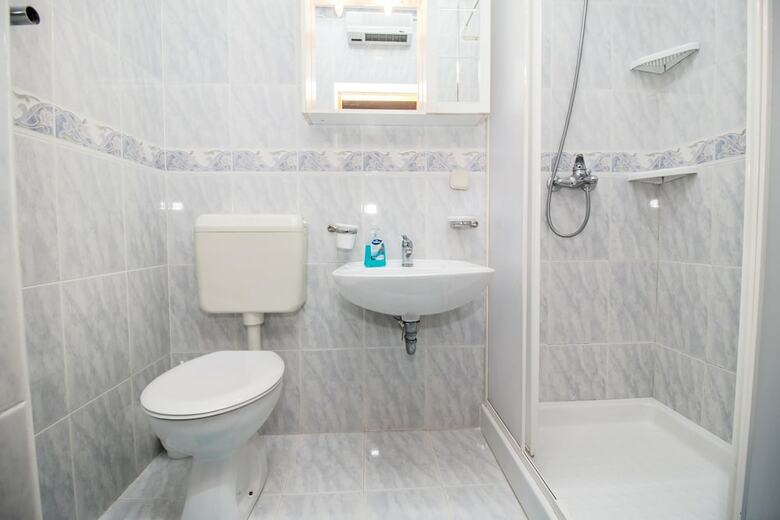 Apartments Divna