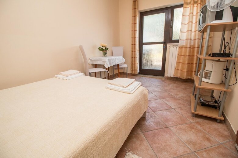 Apartments Divna