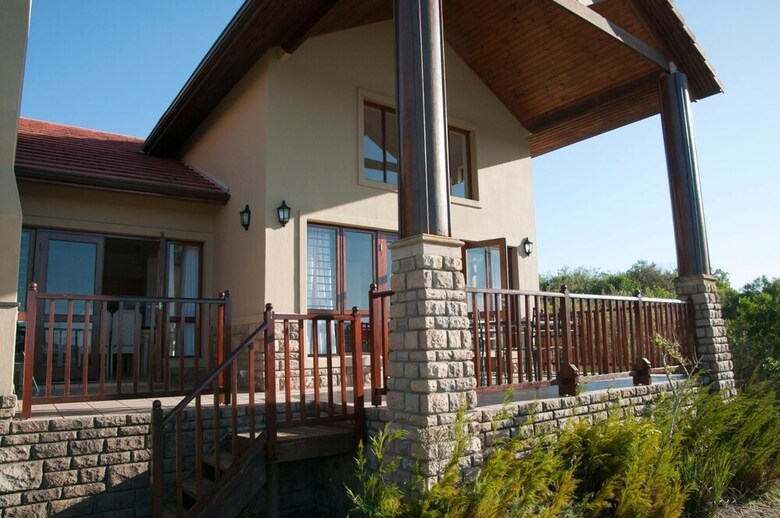 Villa 16