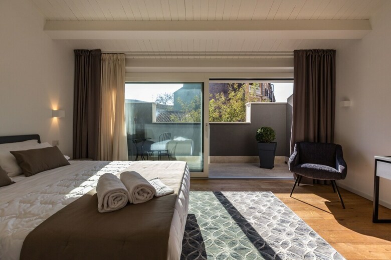 Plebis B&B