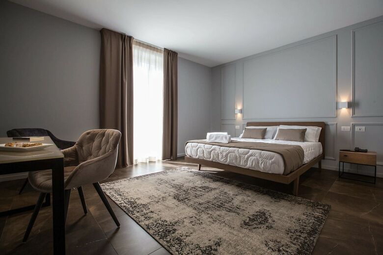 Plebis B&B