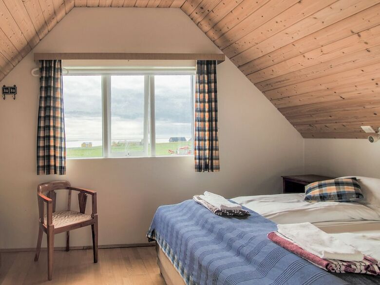 Hotel Skyrh�sid Guesthouse