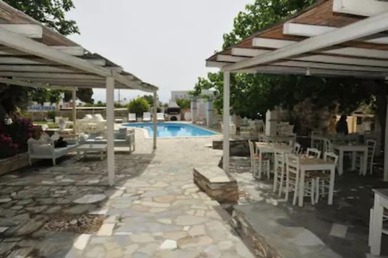 Anezina Hotel