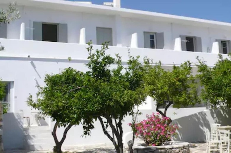 Anezina Hotel