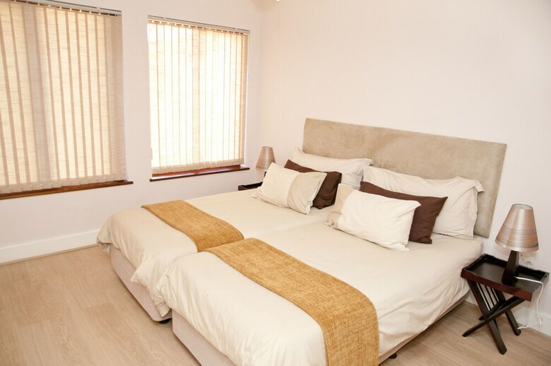 Villa 2