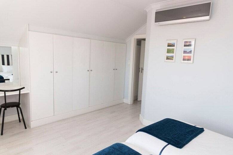 Villa 2