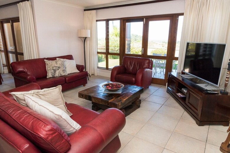 Villa 2