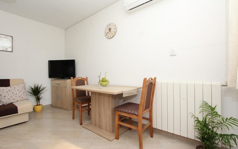 Hotel Apartments Eva