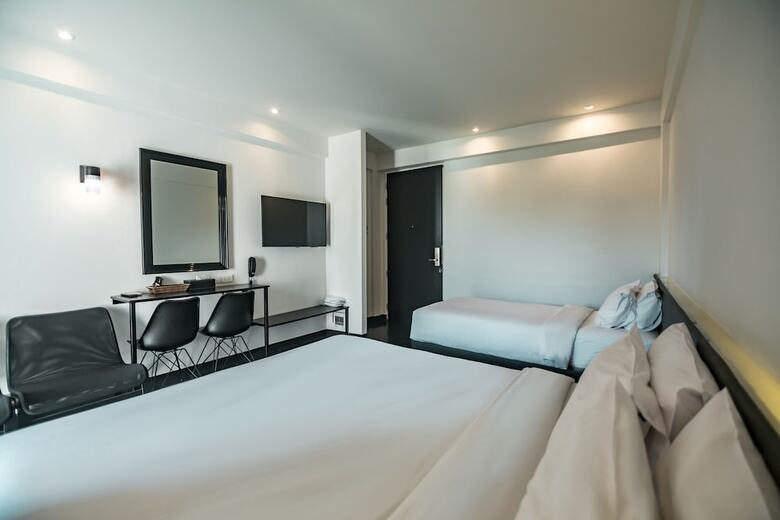 Isilver Hotel