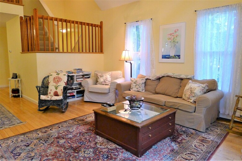 300 Gross Hill - 3 Bedroom House