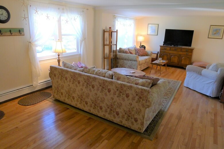 4 Captain Linnell - 3 Bedroom House