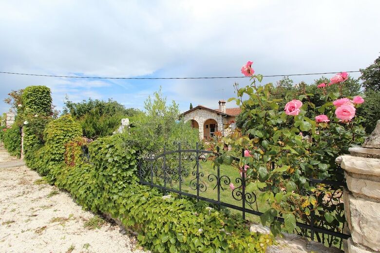 Apartments Kika