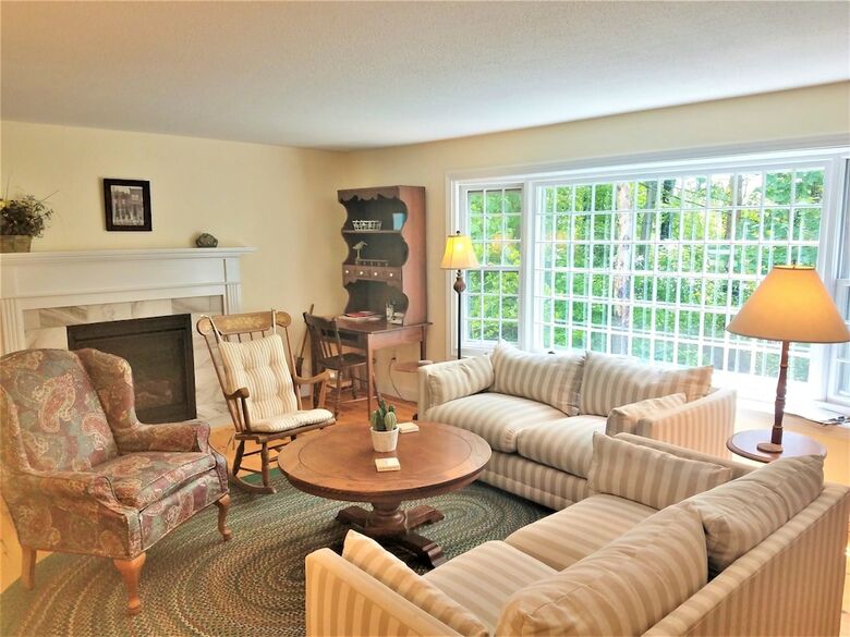 12 Areys - 4 Bedroom House