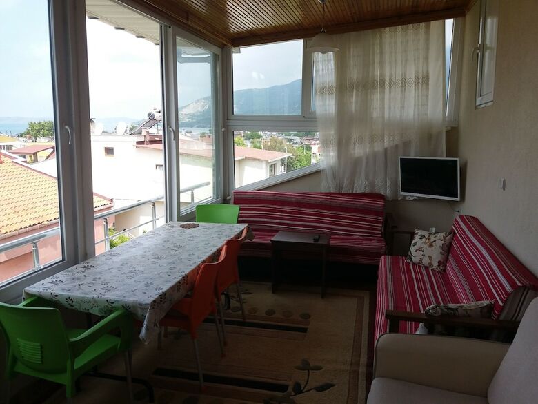 Saglik Apart Pansiyon