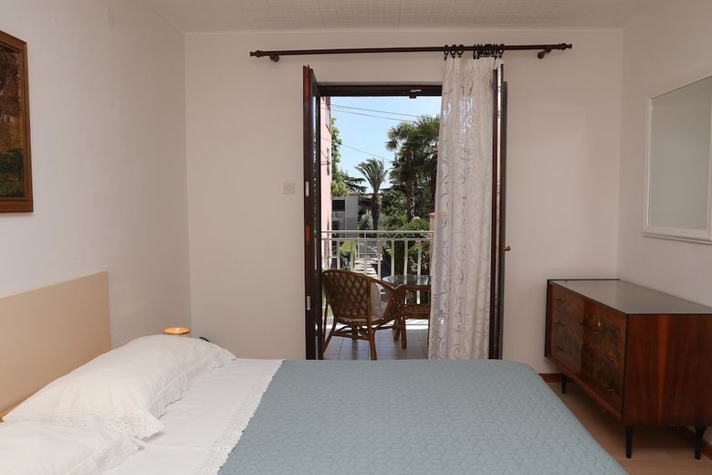 Apartments Knezovic