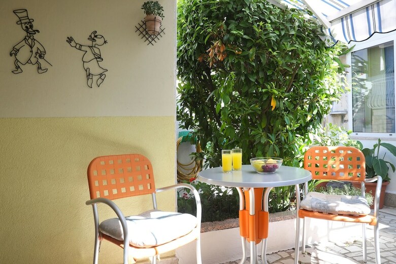 Apartments Knezovic