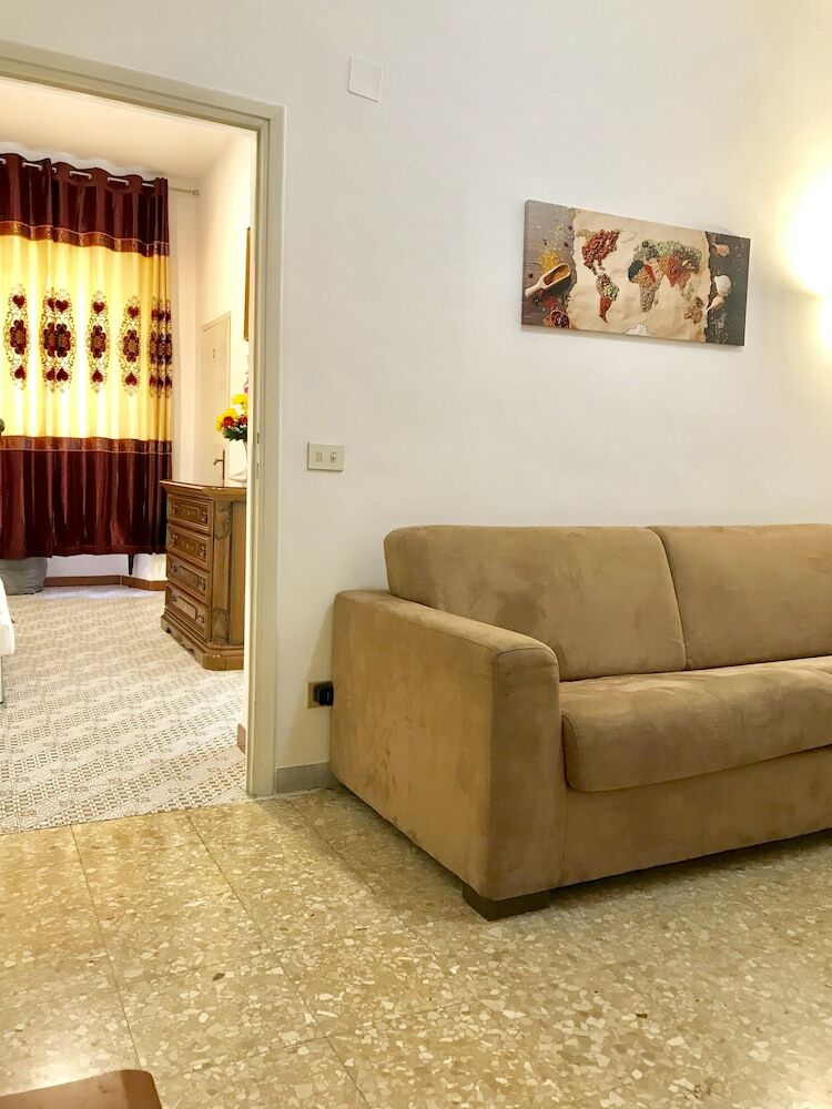 Hotel Colosseum Luxury Room