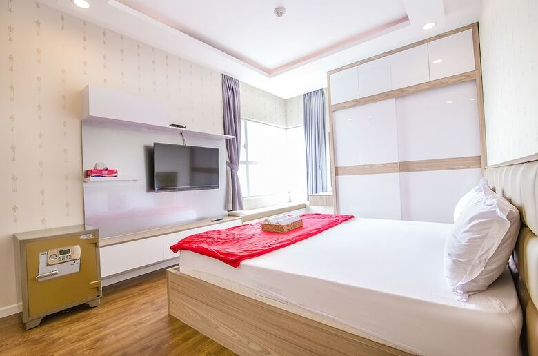 Henry Apartment Sunrise City