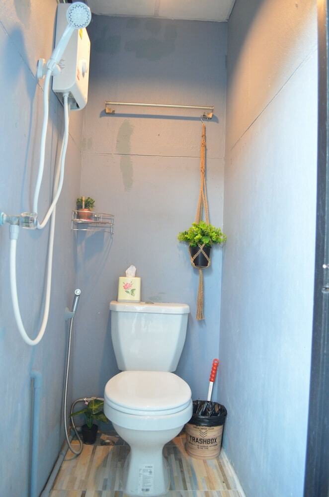 Hostal Dawnthaya Ayutthaya House