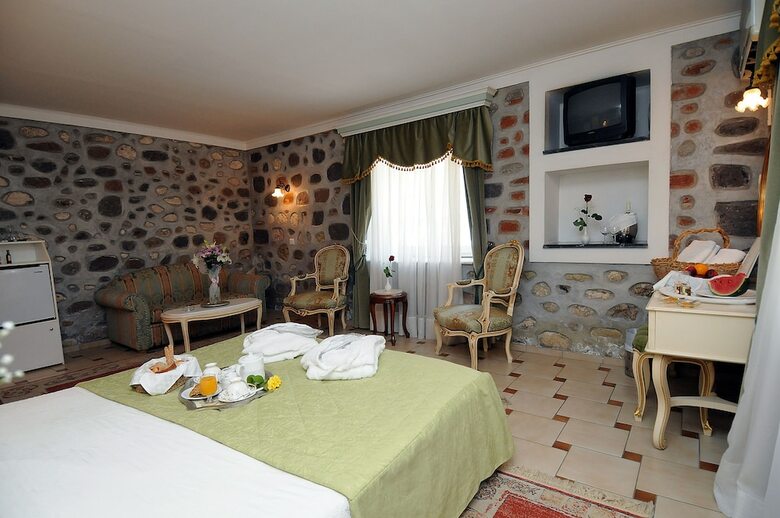 Hotel Pyrgos Of Mytilene