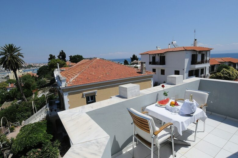 Hotel Pyrgos Of Mytilene