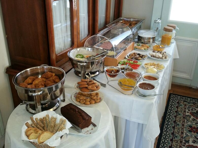Hotel Pyrgos Of Mytilene