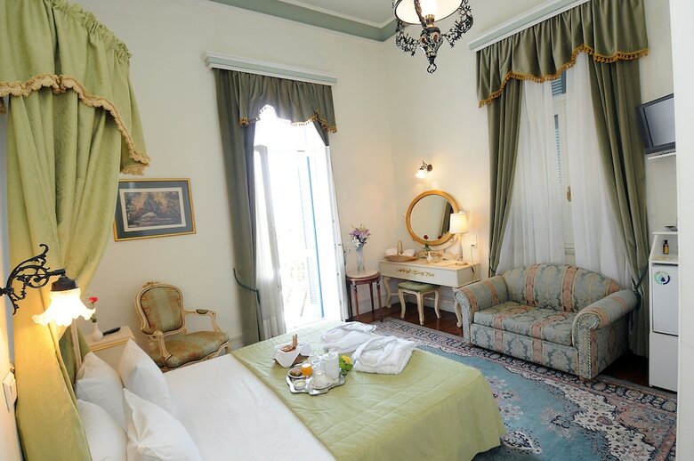 Hotel Pyrgos Of Mytilene