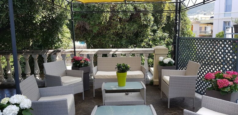 Hotel Pyrgos Of Mytilene