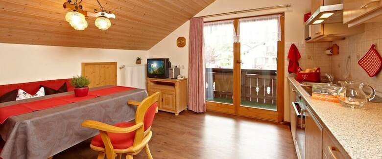 Hotel G�stehaus Alpina